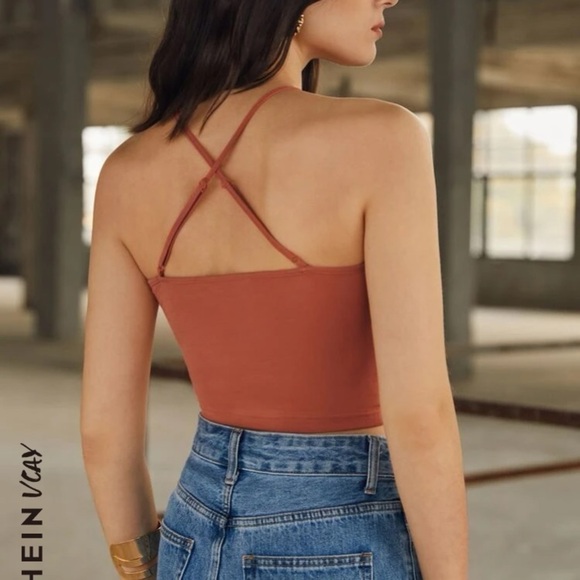 Halter Cropped Top - Picture 4 of 9